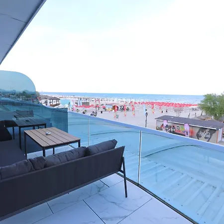 Diamond Titanic Apart-hotel