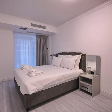 Apart-hotel Diamond Titanic 3*